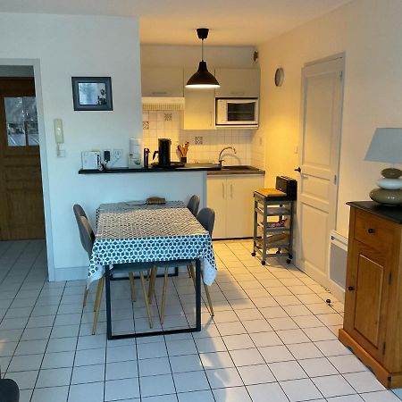Appartement Centre Ville Pres Du Port Avec Parking Et Wifi La Rochelle  Luaran gambar
