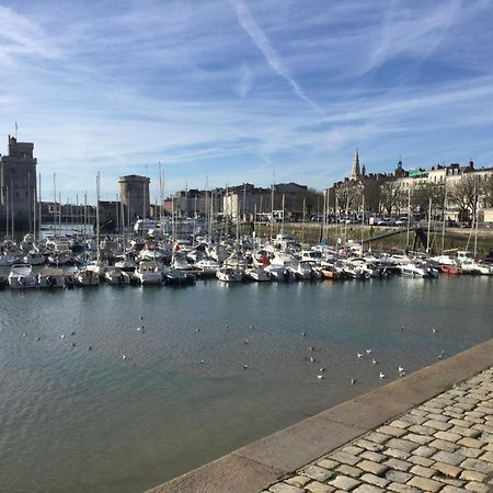 Appartement Centre Ville Pres Du Port Avec Parking Et Wifi La Rochelle  Luaran gambar