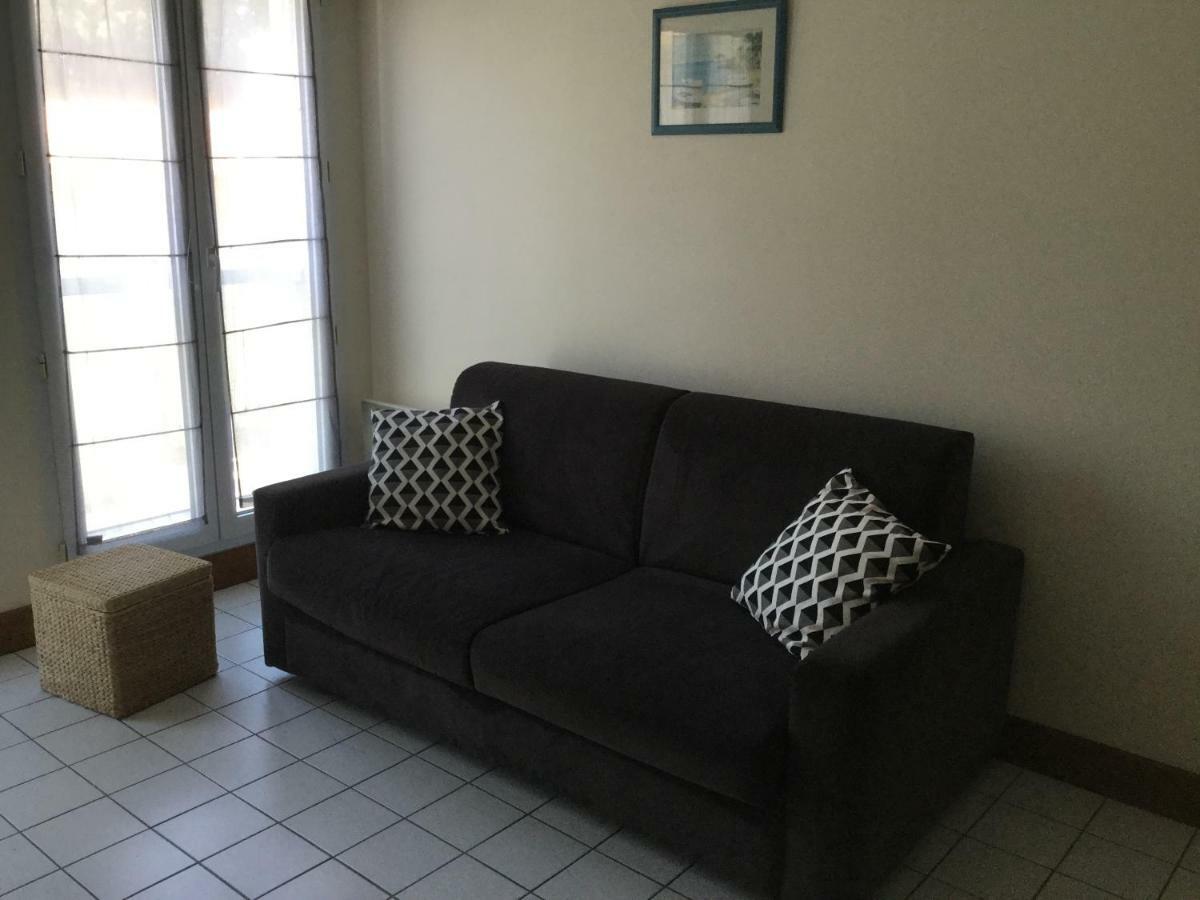 Appartement Centre Ville Pres Du Port Avec Parking Et Wifi La Rochelle  Luaran gambar